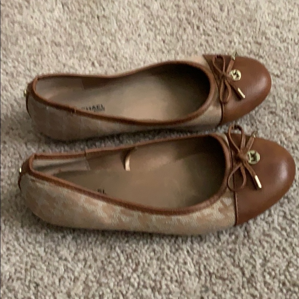 Girls Flats